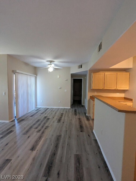 Building Photo - 8250 N Grand Canyon Dr