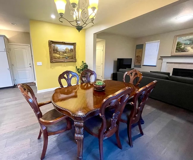 Foto del edificio - 4545 S Monaco St