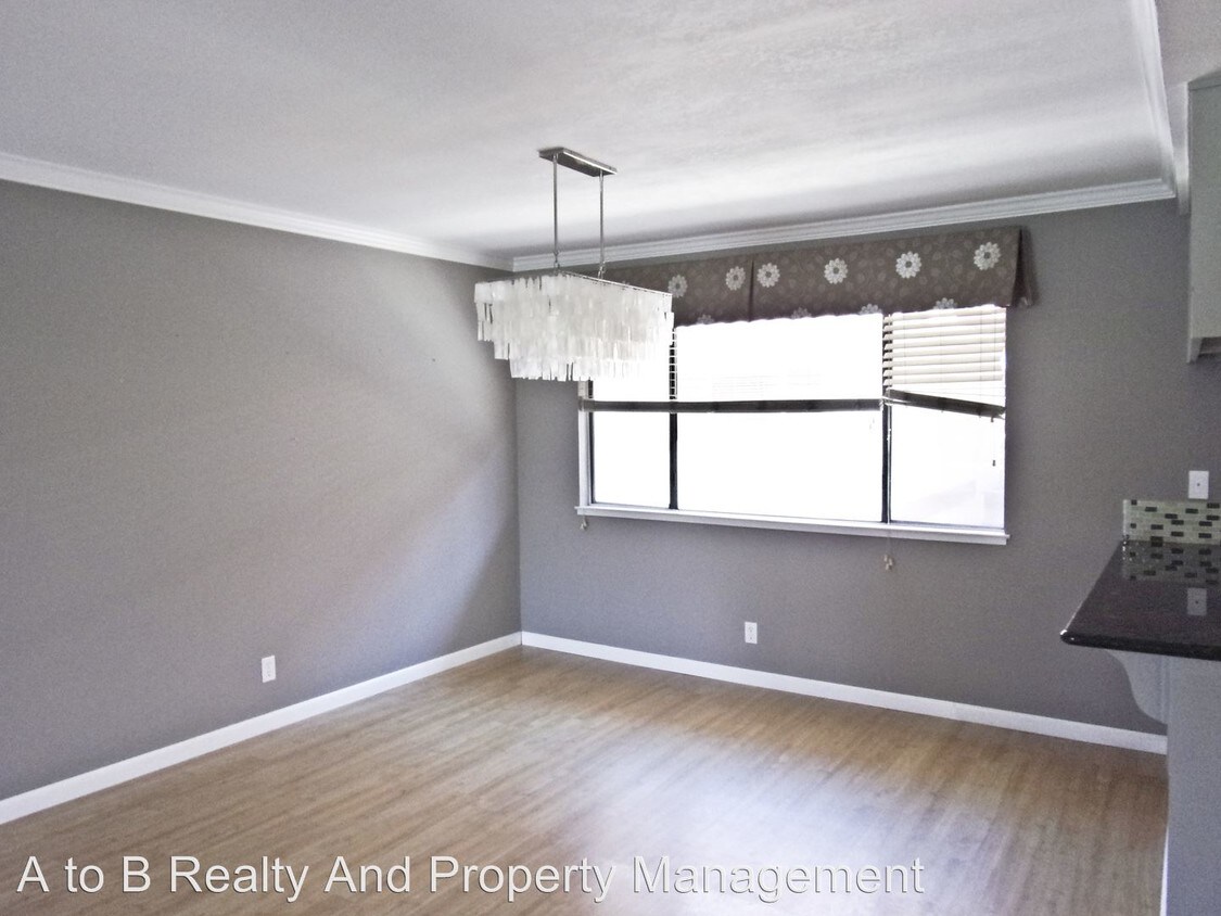 Foto principal - 821 Monty Cir