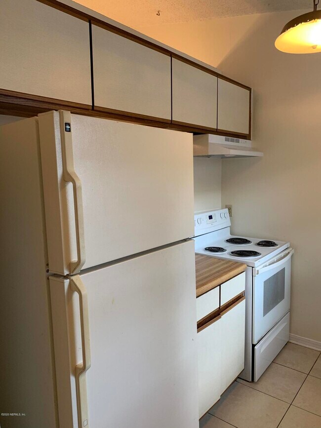 Building Photo - 5123 Indian Lakes Ct