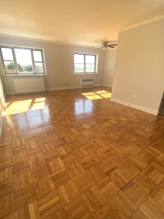 Building Photo - 148 Halstead Ave