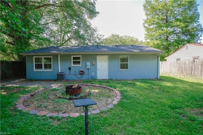 Building Photo - Charming Single Family 3 bedroom Ranch for...