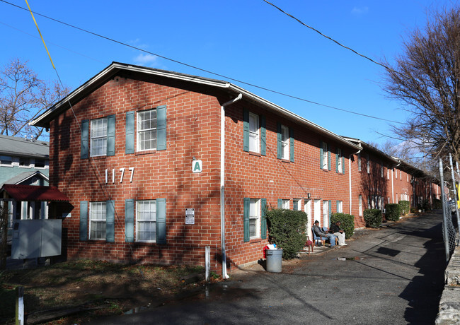 Foto del edificio - 1177 Joseph E Boone Blvd NW