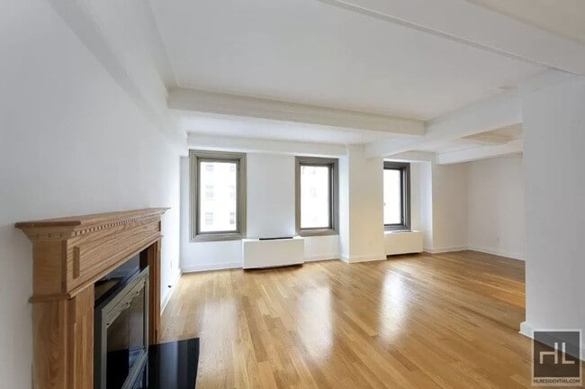 Building Photo - WEST 55 STREET
