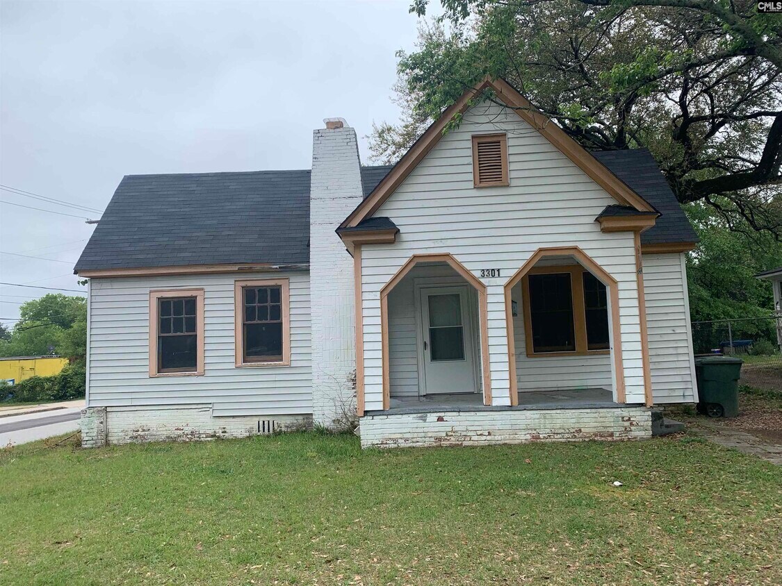 Primary Photo - 3301 Magrath St