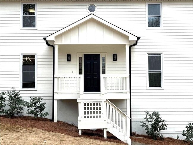 Foto del edificio - 3663 Heatherwood Dr NE