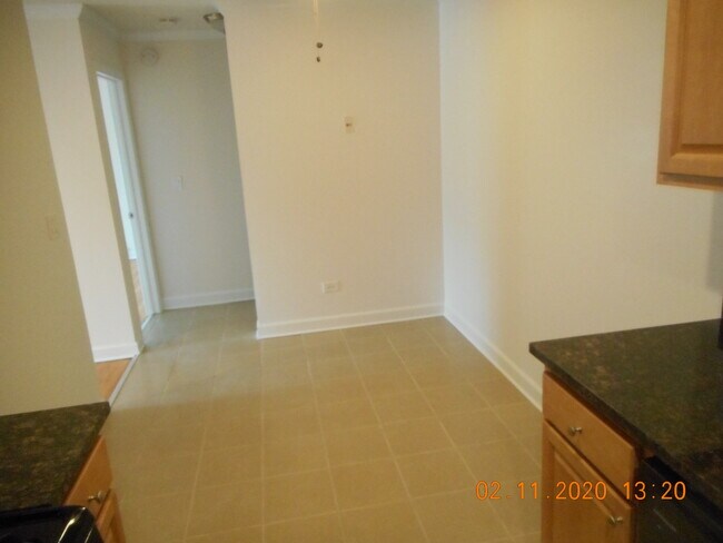 Building Photo - 244 N Smith St