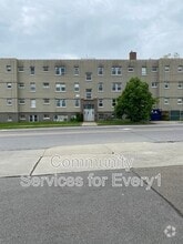 Building Photo - 2118 Delaware Ave