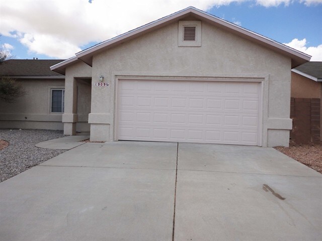 Foto principal - 1909 Tierra Del Oso Place NW