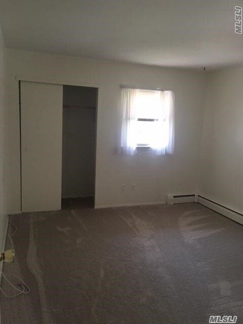 Building Photo - 1212 McFadden Dr