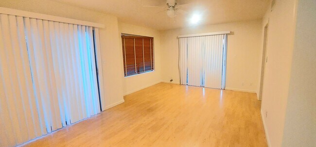 Foto del edificio - "COMING SOON" GREAT 3 BED, 2BATH HOME LOCA...