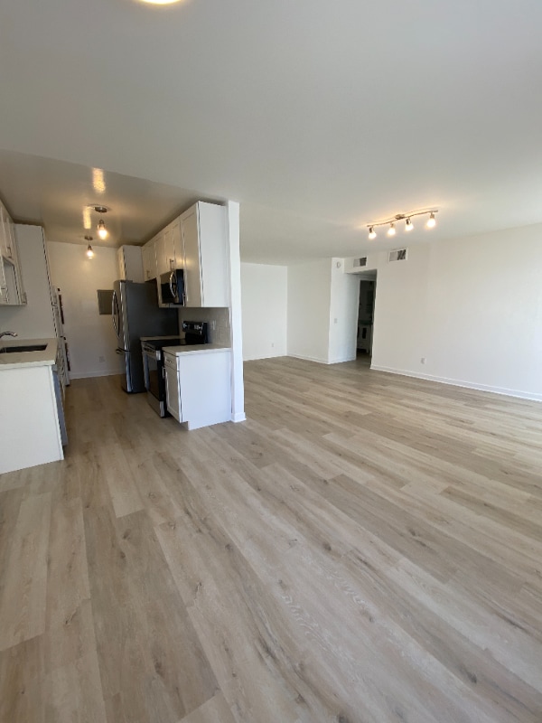 Photo - 1849 S Bentley Ave Apartment