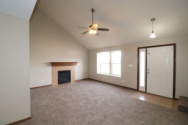 Foto del edificio - Spacious Home for Rent!