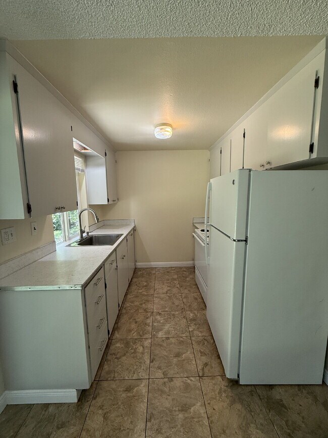 Foto del edificio - Rambler in Maple Valley Available Now!