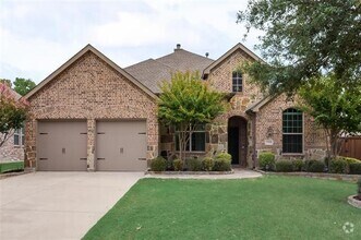 Building Photo - 2908 Kirkwood Dr