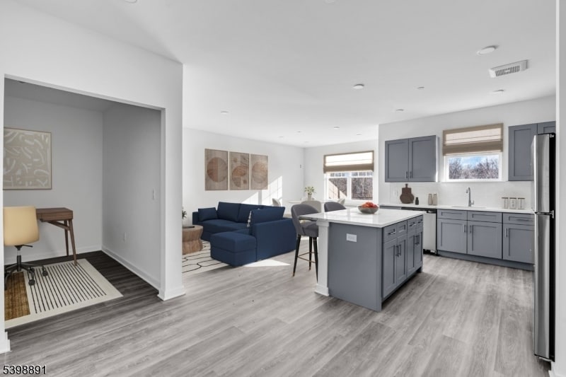 Foto principal - 9-9u-2 Hellers Ln