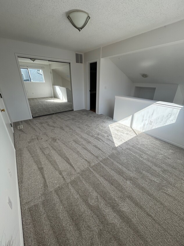 Foto principal - 1845 Kendall St