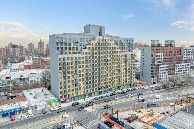 Aerial Photo - Pointe 310