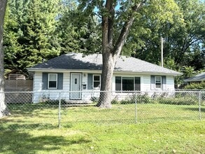 Building Photo - 606 Cullom St