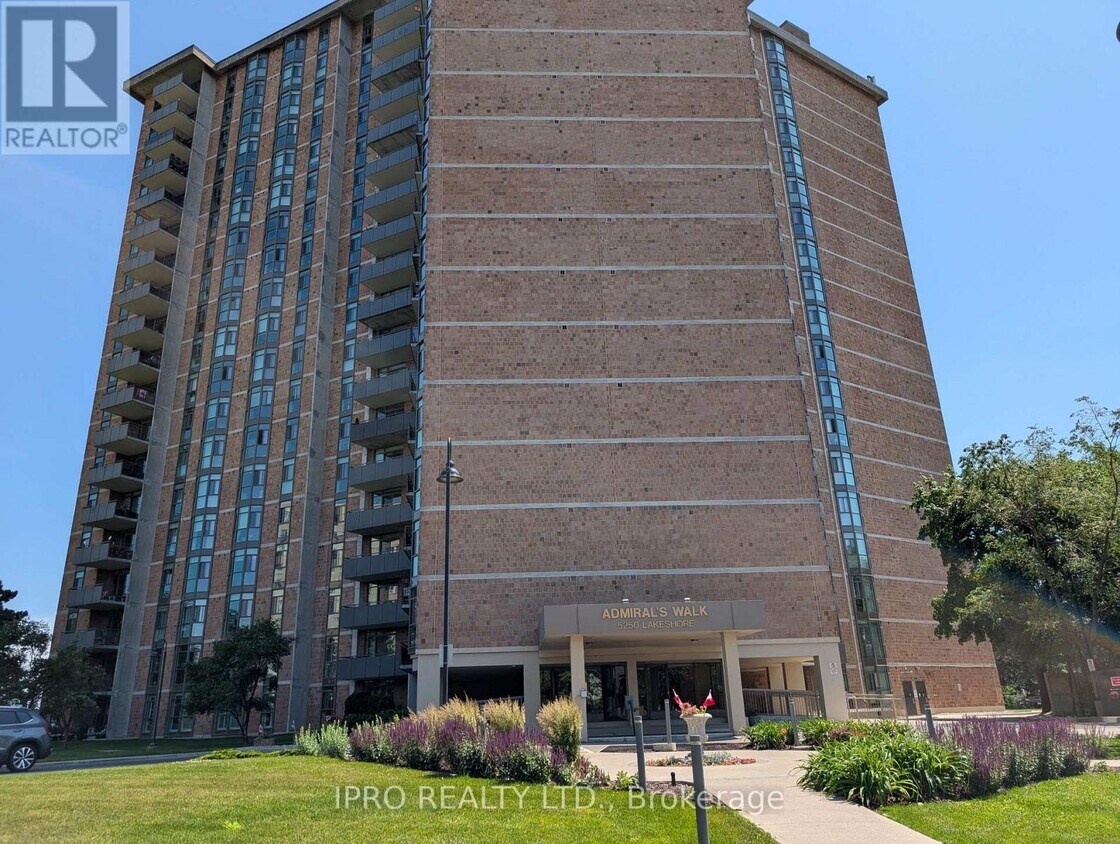 Primary Photo - 5250-5250 Lakeshore Rd.