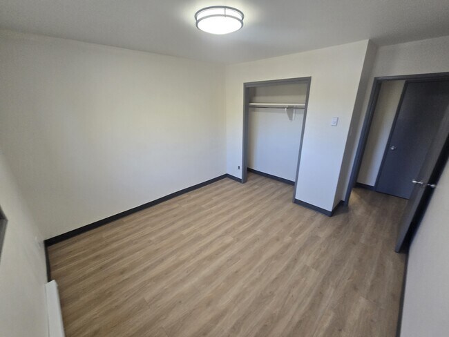 Photo du bâtiment - 345 Talbot Ave