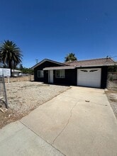 Building Photo - 16510 Lakeshore Dr