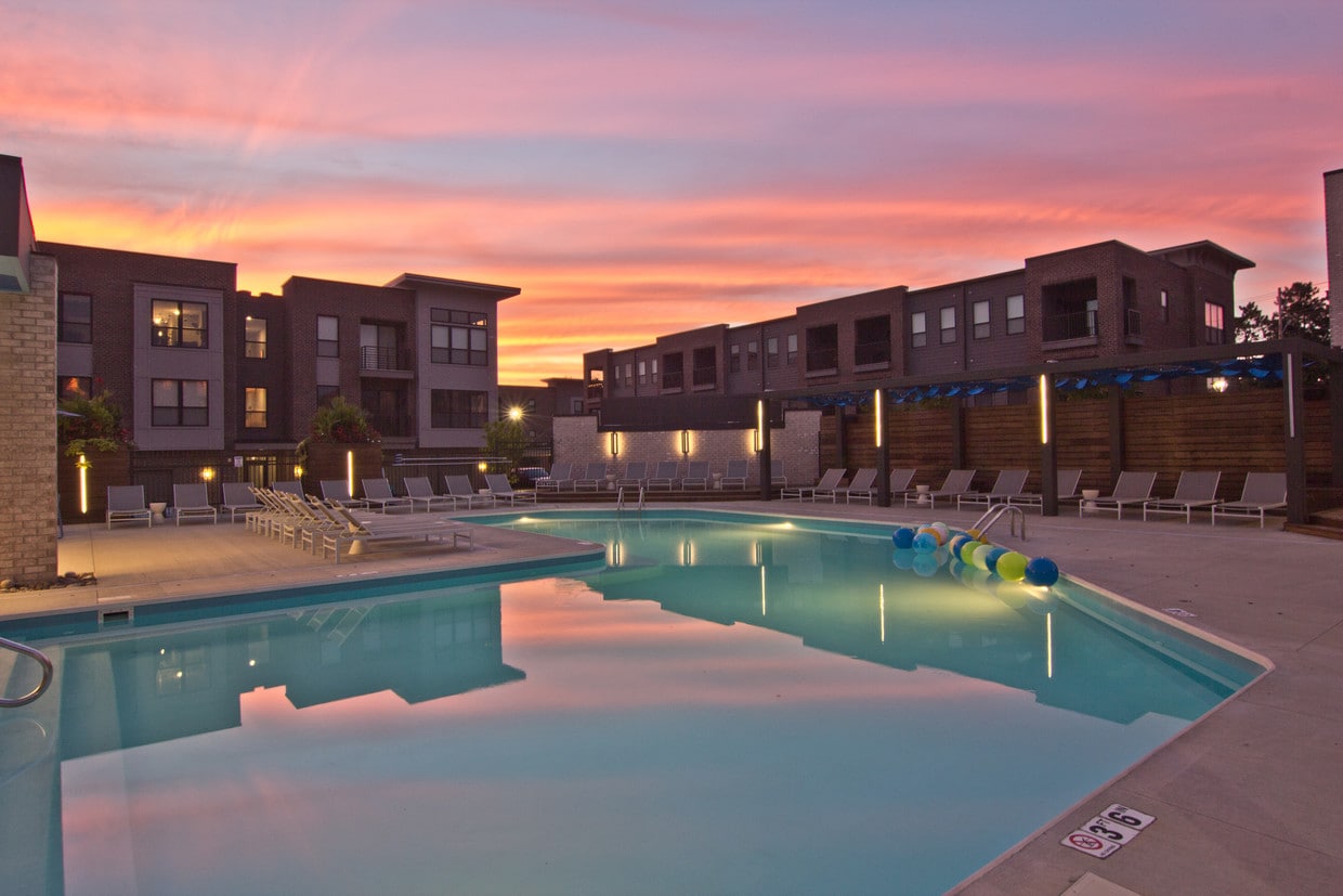 Tuller Flats Apartments in Dublin, OH