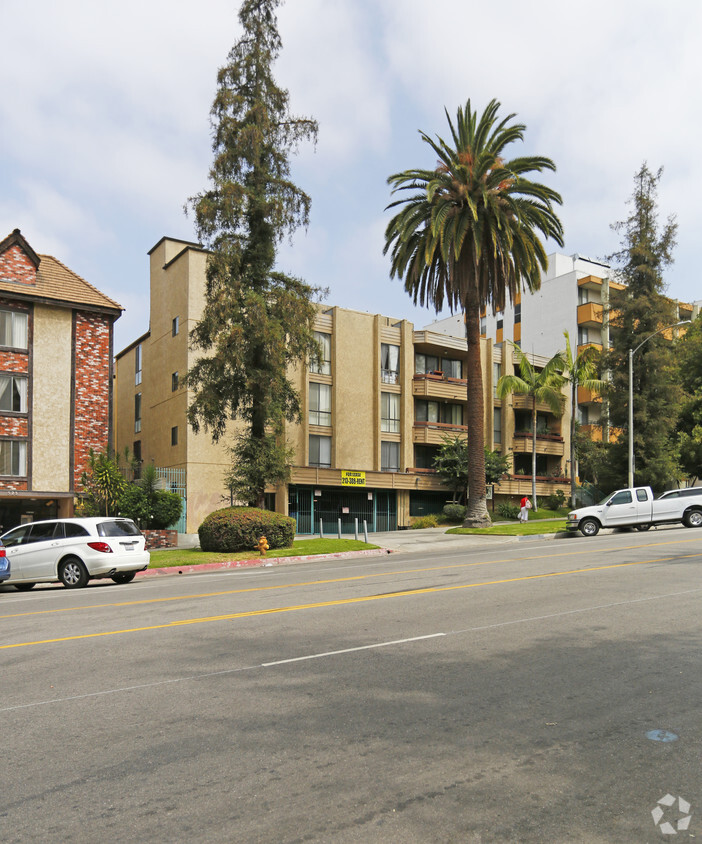 Primary Photo - Lafayette Park Apartments