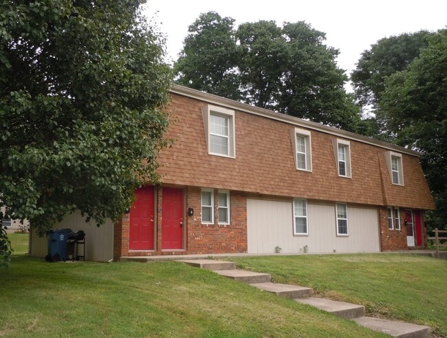 Building Photo - 1102 Cherokee St