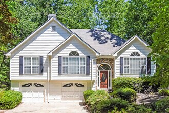 Building Photo - 110 Kenwood Dr