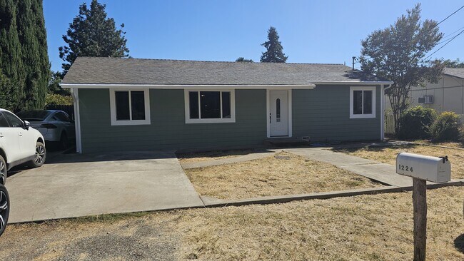 Foto del edificio - 1224 Orchard Way