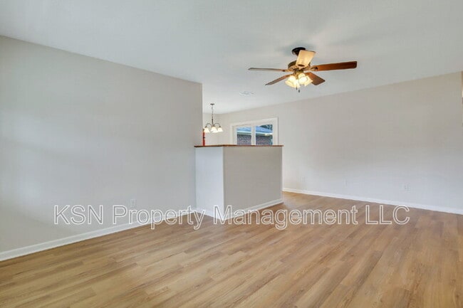 Building Photo - 208 Tech Dr