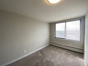 Interior Photo - Loring Park Flats
