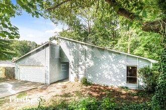 Building Photo - 446 Ridgetop Dr NW