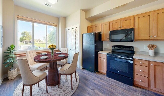 Foto del edificio - The Birches Townhomes