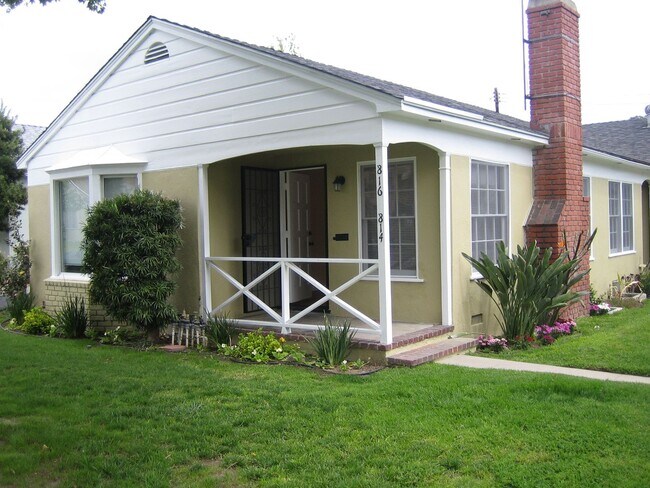 Foto del edificio - Adams Duplex -814/816 Rental Units