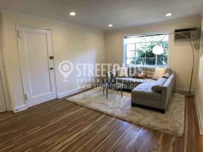 Building Photo - 2 bedroom in Brookline MA 02446