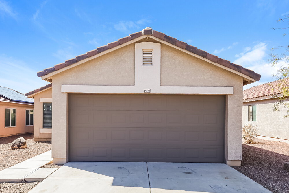 Primary Photo - 14879 W Acapulco Ln