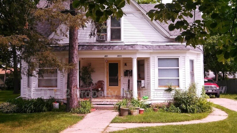 Foto principal - 803 Benton Ave