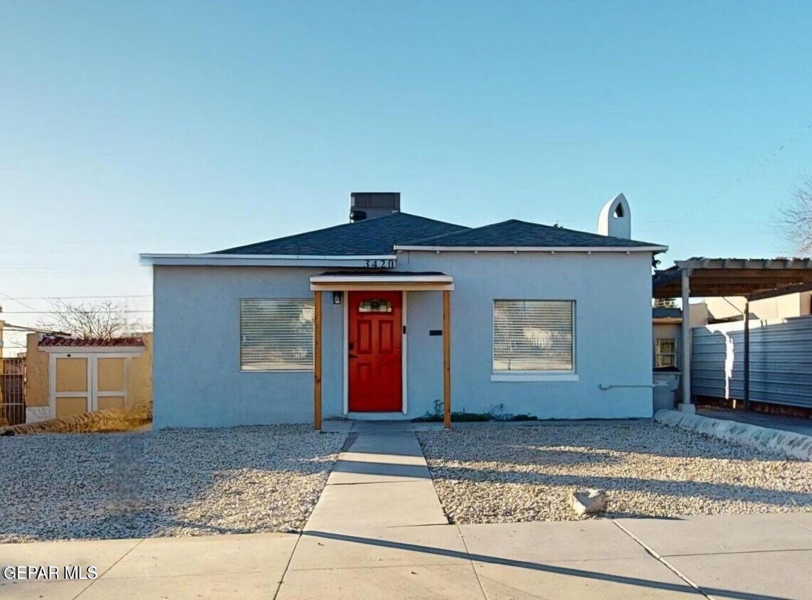 Foto principal - 3420 Harrison Ave