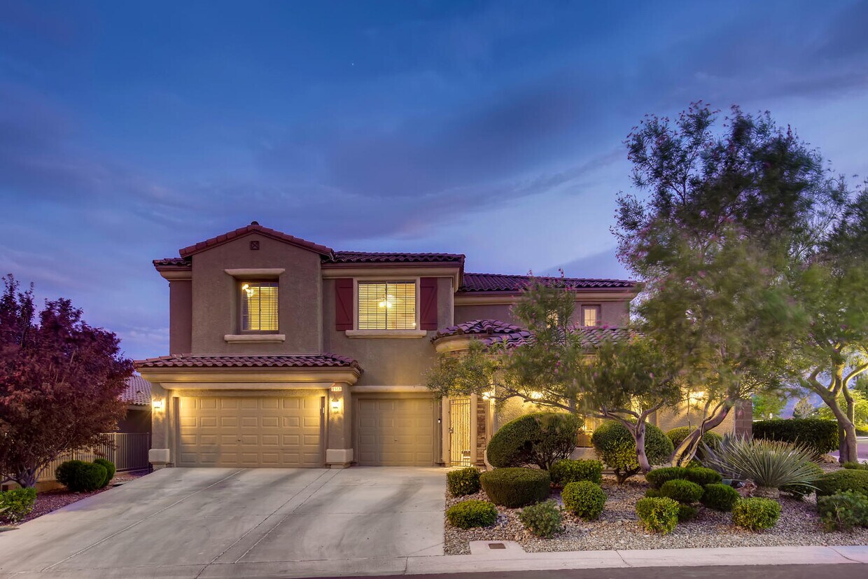 Foto principal - 9961 Madison Walk Ave