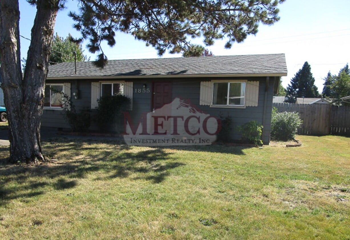 Primary Photo - Cute little 3 bedroom home