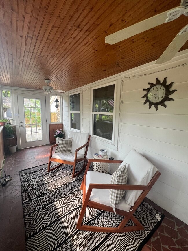 Screened Porch - 726 Hartford Ave