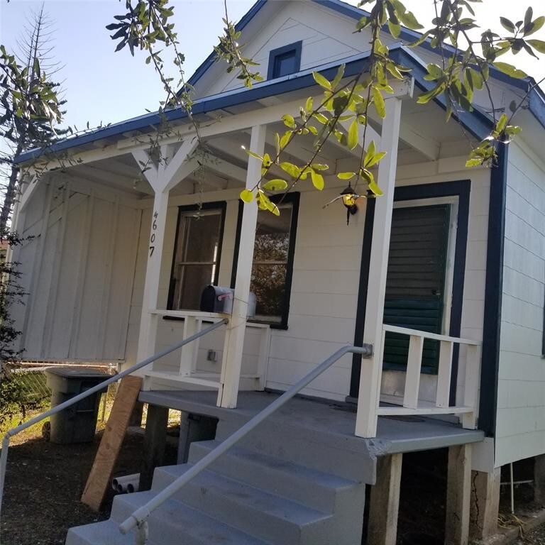 Primary Photo - 4607 Avenue K