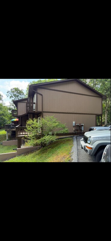 Foto del edificio - 24204 Woodridge Cir