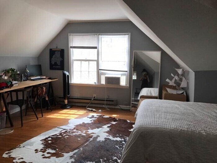 Foto principal - 996 Amsterdam Ave NE