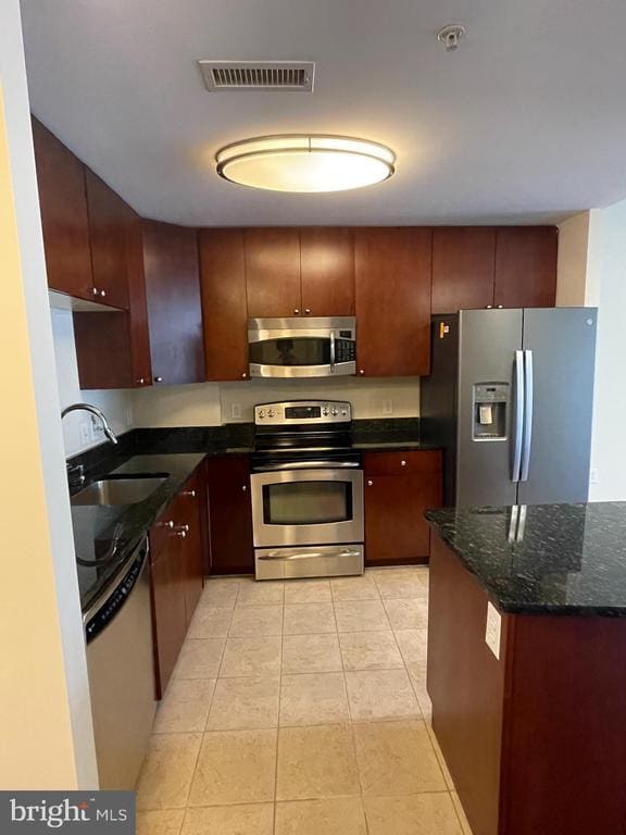Building Photo - 155 Potomac Passage