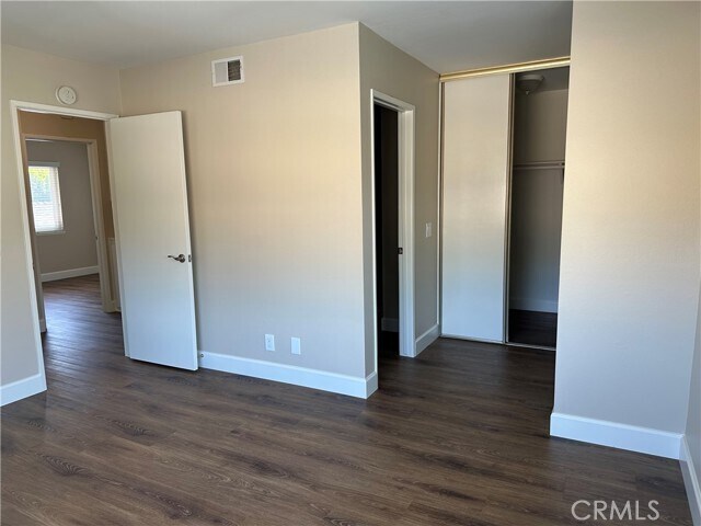 Foto del edificio - 890 Dorchester Ln