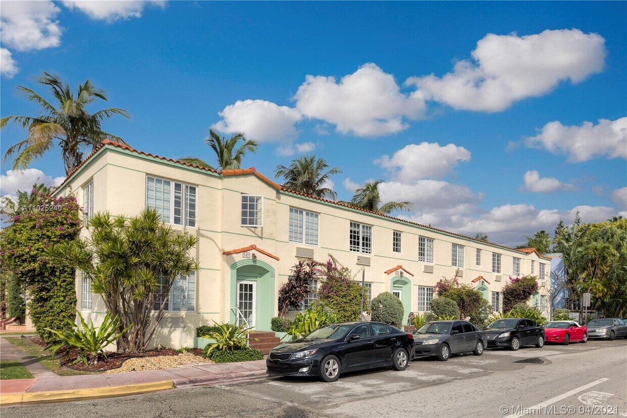 Foto principal - 747 15th St