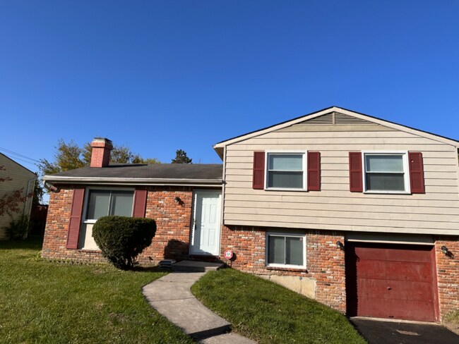 Building Photo - 446 El Centro Dr